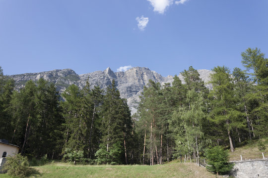 Alpi nelle splendide montagne di Bormio