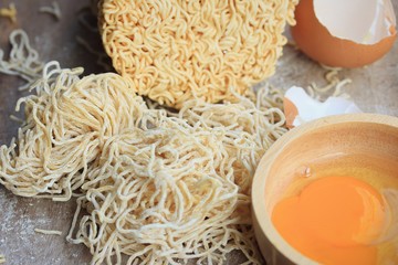 noodles and dried instant noodle