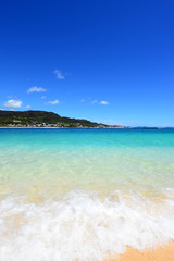 沖縄の美しい海とさわやかな空