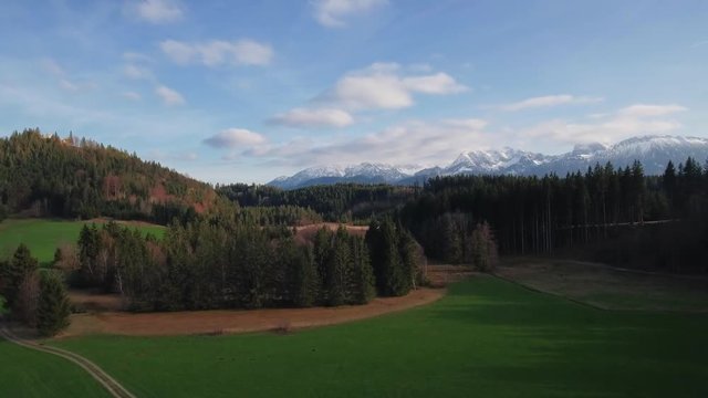Luftaufnahme See in Bayern