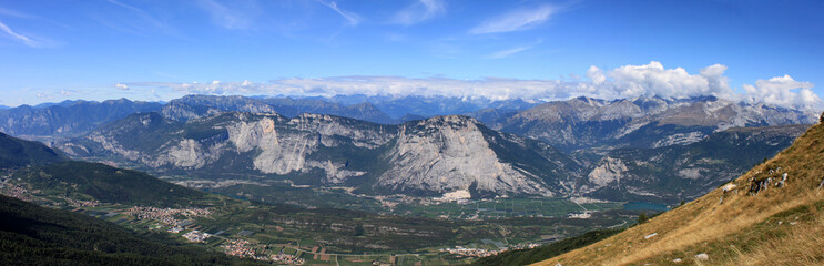 La valle di Trento vista dal Monte Bondone
