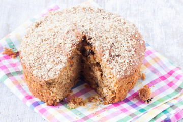 carrot and walnut cake