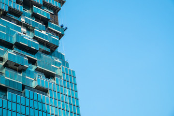 Obraz premium Blue skyscraper building construction site