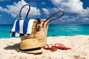Store enrouleur tamisant sans perçage Plage et mer Belle plage avec sac aux Seychelles
