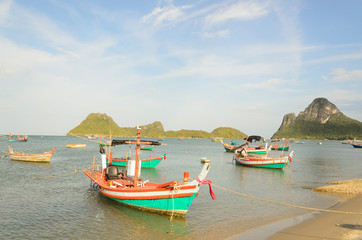 Fototapeta na wymiar Small fishing boats in the beach