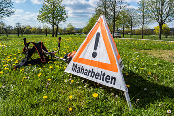 Mäharbeiten