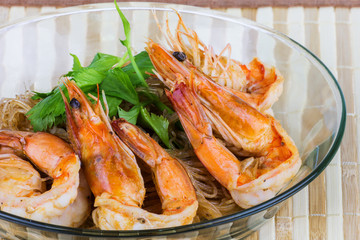 shrimp baked with vermicelli