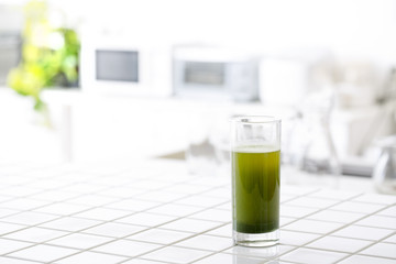 キッチンの青汁