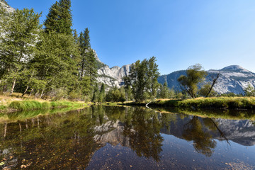 Fototapeta na wymiar Yosemite National Park in summer 