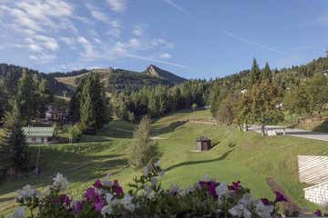 Fototapeta na wymiar Dolomiti del Brenta, monte Bondone, Trentino 