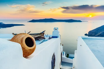 Photo sur Plexiglas Santorin Coucher de soleil sur Santorin et vue sur la caldeira volcanique, Santorin, Cyclades, Grèce