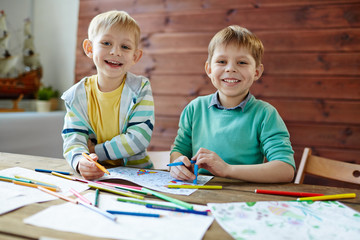 Fototapeta premium Happy boys