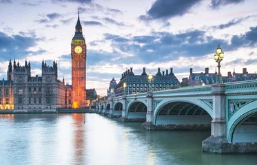 Fototapete London Big Ben und die Houses of Parliament in der Nacht in London, UK