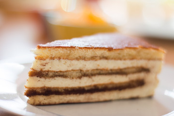 Tiramisu auf Teller