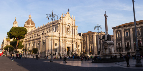 Fototapeta na wymiar View of Catania cathedral in Sicily