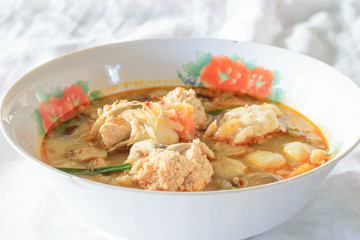  Spicy fish eggs soup