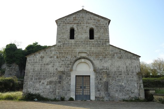 Teano CE, chiesa di San Paride Ad Fontem