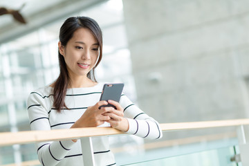 Woman use of cellphone