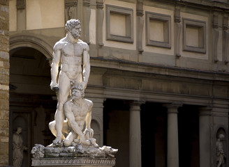 Fototapeta premium Italia,Toscana,Firenze, statua di Ercole in Piazza della Signoria.