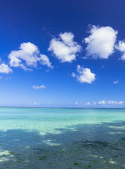 グアム・タモン湾の海と空