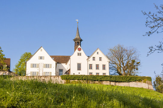 Binningen, Dorf, St. Margarethe-Kirche, Kirche, Margarethenh&uuml;gel, Aussichtsberg, Spazierweg, Fr&uuml;hling, Baselland, Basel-Stadt, Schweiz