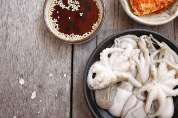 Sannakji octopus korean food