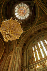 Fototapeta na wymiar Inside in the Timisoara Orthodox Cathedral 1