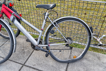mutwillig beschädigtes und randaliertes  Fahrrad