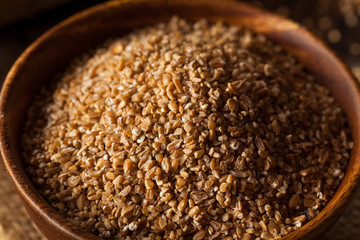 Raw Organic Whole Grain Cracked Wheat