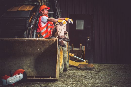 Bulldozer Excavator Operator