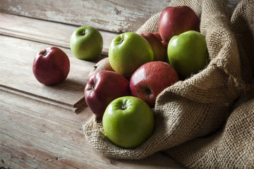 Pommes Rouges et Vertes