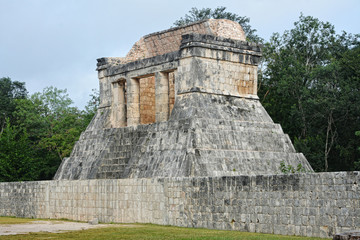Fototapeta na wymiar Mayan archeological site of Chichen Itza, Yucatan, Mexico.