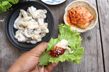Sannakji octopus korean food