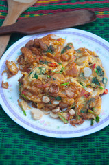 Quick breakfast or lunch : Thai style omelet with vegetable