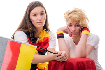 deutsche fans verzweifelt nach verloreren fußballspiel