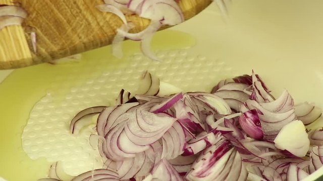 Fried red onion