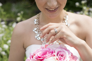 Fototapeta premium Beautiful bride you are taking wedding photos in the garden