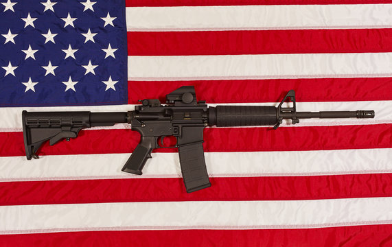 AR15 M4A1 M16 Style Weapon Automatic Rifle with USA Flag