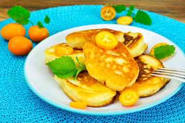 Pancakes with Kumquats and Cranberries