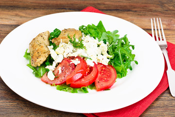 Chicken Fillet with Arugula Lettuce, Tomato with Egg