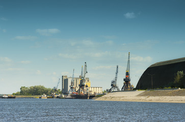 Landscape of heavy crane tool in ship port