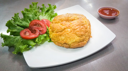 The ball omelette