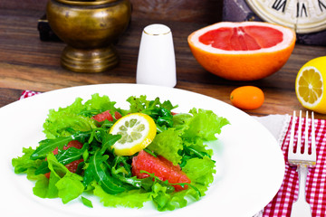 Salad with Mix Batavian, Frise, Radicchio, Chicory, Arugula and 