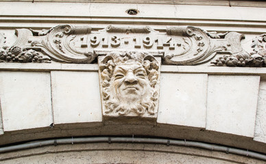  face of the monument