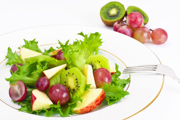 Lettuce, Apple and Grapes Salad