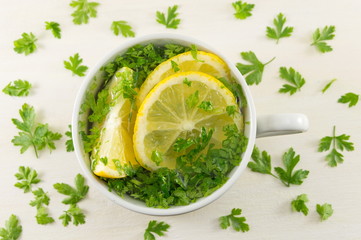 Water with parsley and lemon