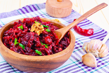 Salad of Beets and Garlic