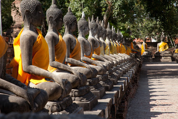 Alignement de Bouddha - Ayuttaya - Thailande