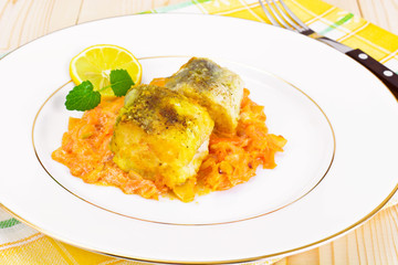 Fish in Greek with Onion and Carrot
