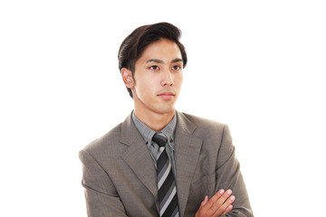 真剣な表情のビジネスマン